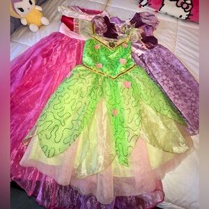 Girls Disney play dresses - Bundle size  5-6